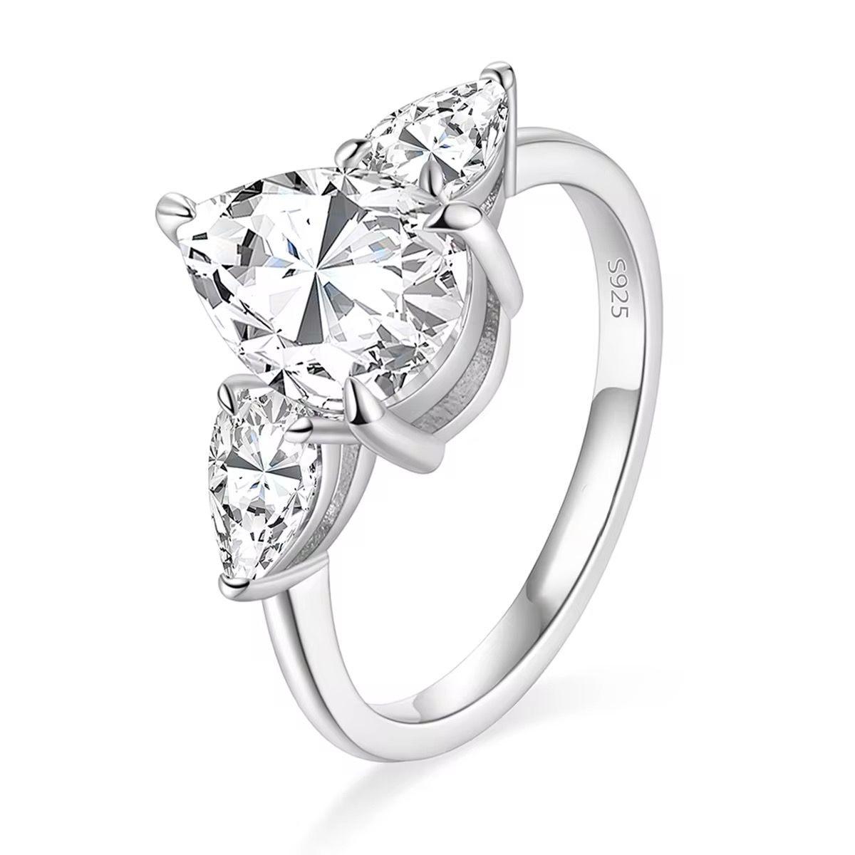 ZSI728 טבעת לאישה משובצת  זרקונים כסף מלא