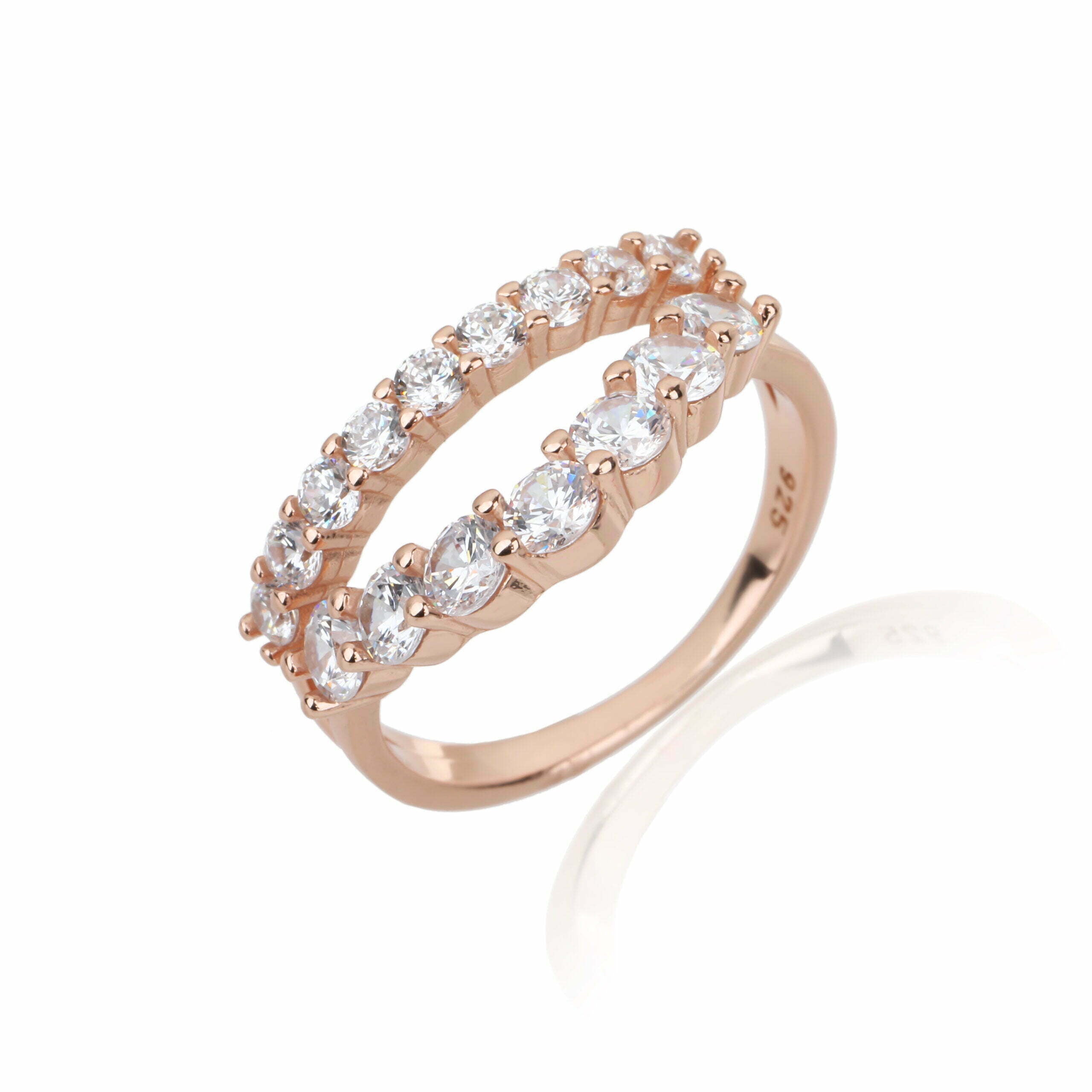 ZSI560 טבעת לאישה משובצת רוז גולד